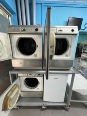 Επαγγελματικά πλυντήρια-στεγνωτήρια