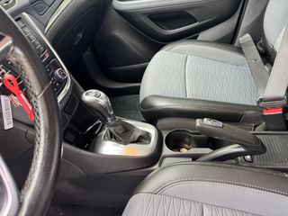 Opel Mokka 2016-thumb-16