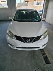 Nissan Pulsar 2015 .