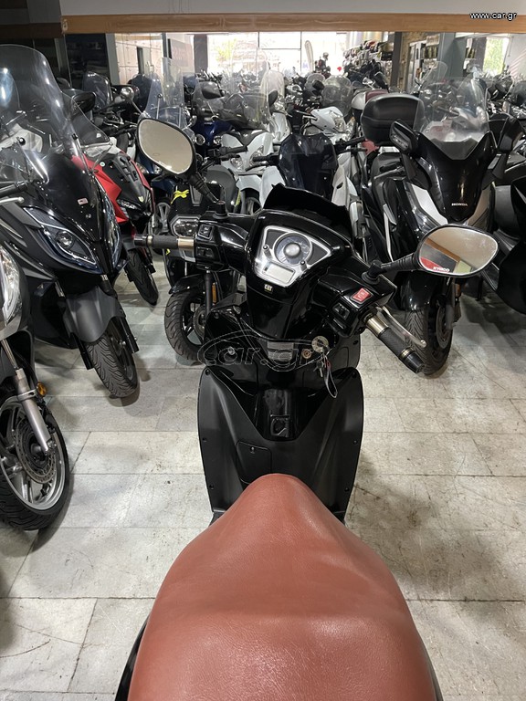 Kymco People GTi 2013 gti