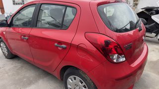 Hyundai i 20 2013 I20 DIESEL-thumb-2