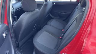Hyundai i 20 2013 I20 DIESEL-thumb-8
