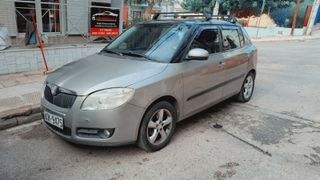 Skoda Fabia 2010 1.4 16V