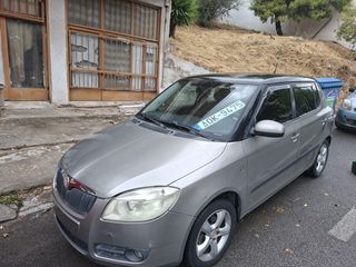 Skoda Fabia 2010 1.4 16V