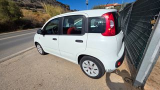 Fiat Panda 2018-thumb-3