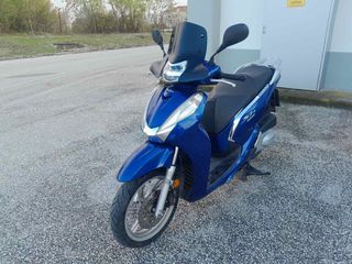 Honda SH 300i 2017 ABS-Keyless-Led Lights-thumb-2