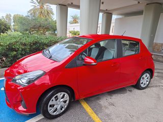 Toyota Yaris 2018 1.0 COMFORT-thumb-1