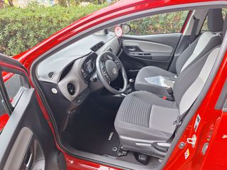 Toyota Yaris 2018 1.0 COMFORT-thumb-5