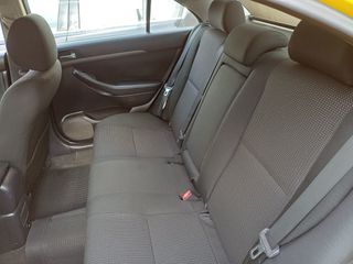 Toyota Avensis 2007-thumb-13