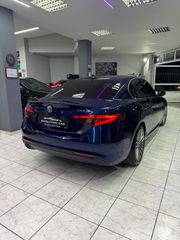 Alfa Romeo Giulia 2016 2.0 TURBO SUPER RWD 200HP-thumb-2
