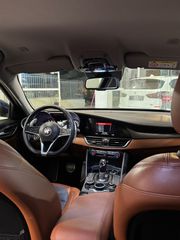 Alfa Romeo Giulia 2016 2.0 TURBO SUPER RWD 200HP-thumb-29