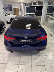 Alfa Romeo Giulia 2016 2.0 TURBO SUPER RWD 200HP-thumb-15