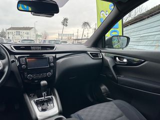 Nissan Qashqai 2014-thumb-15