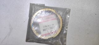 MITSUBISHI	ΣΥΧΡΟΝΙΖΕ ΣΑΣΜΑΝ 2ης	MD717527	L200 ,L300 , PAJERO