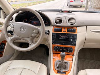 Mercedes-Benz CLK 200 2004-thumb-16