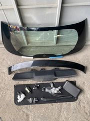 Toyota YARIS Πίσω Παρμπρίζ - αεροτομή- κλειδαριά κάμερα μοτέρ καθαριστήρα