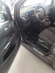 Ford C-Max 2016-thumb-8
