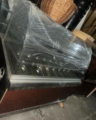 Επαγγελματική βιτρίνα ψυγείο – Μεταχειρισμένη σε άριστη λειτουργική κατάσταση