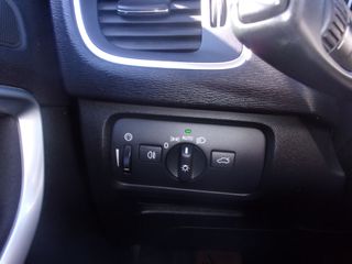 Volvo V40 Cross Country 2018 T3-thumb-7