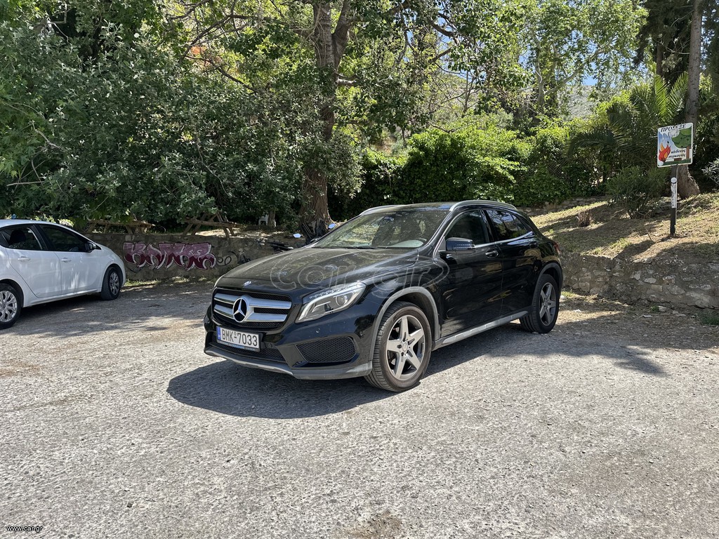 Mercedes-Benz GLA 180 2016 AMG LINE