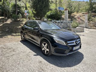 Mercedes-Benz GLA 180 2016 AMG LINE-thumb-5