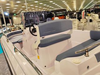 Ranieri International 2026 voyager 19s-thumb-17