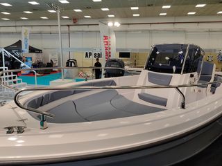 Ranieri International 2026 voyager 19s-thumb-27