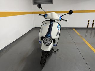 Vespa GTV 300 2024 GTV 140th Anniversary-thumb-1