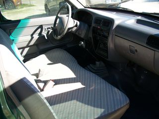 Nissan Navara 2000 ΕΛΛΗΝΙΚΟ D 22 4x2-thumb-8
