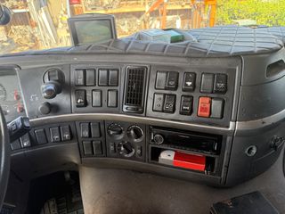Ανατροπή + Γερανός Volvo 2005 FM12-thumb-48
