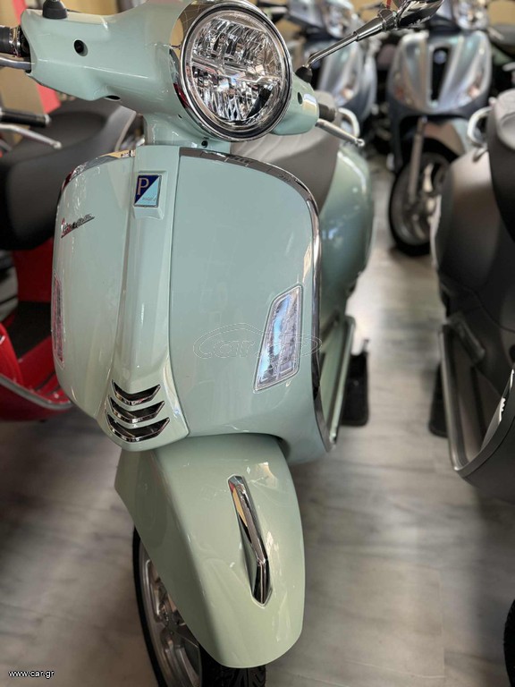 Vespa GTS 300 2026 gts300 hpe