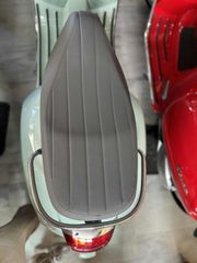 Vespa GTS 300 2026 gts300 hpe-thumb-2