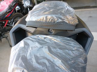 Honda CB 750 2026 HORNET MY26 E-CLUTCH-thumb-13