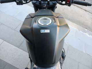 Honda CB 750 2026 HORNET MY26 E-CLUTCH-thumb-11