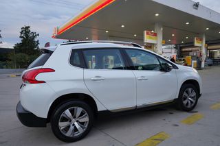 Peugeot 2008 2016 1.2 PURETECH 110 ALLURE FULL-thumb-16