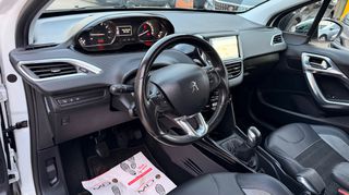 Peugeot 2008 2016 1.2 PURETECH 110 ALLURE FULL-thumb-36