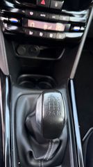 Peugeot 2008 2016 1.2 PURETECH 110 ALLURE FULL-thumb-42