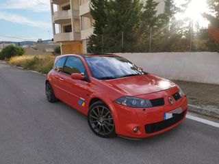 Renault Megane 2007 RS F1 TEAM