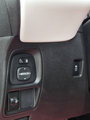 Peugeot 108 2015 1.2 VTi Allure Full extra-thumb-10