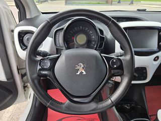 Peugeot 108 2015 1.2 VTi Allure Full extra-thumb-12