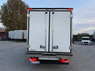 Ψυγείο Mercedes-Benz 2022 415-thumb-9