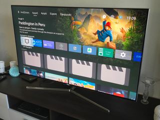 Samsung KS55 QLED 4K- 8000  series
