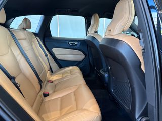 Volvo XC 60 2020 B4 AWD -ΔΕΡΜΑ-HYBRID DIESEL  VENERIS MOTORS-thumb-38