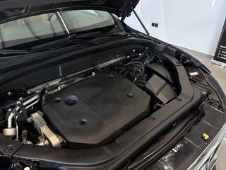 Volvo XC 60 2020 B4 AWD -ΔΕΡΜΑ-HYBRID DIESEL  VENERIS MOTORS-thumb-40