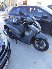 Honda SH 150i 2022 Sporty-thumb-4