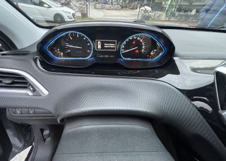 Peugeot 2008 2019 1.5 Blue-HDi Allure-thumb-25