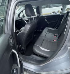 Peugeot 2008 2019 1.5 Blue-HDi Allure-thumb-16