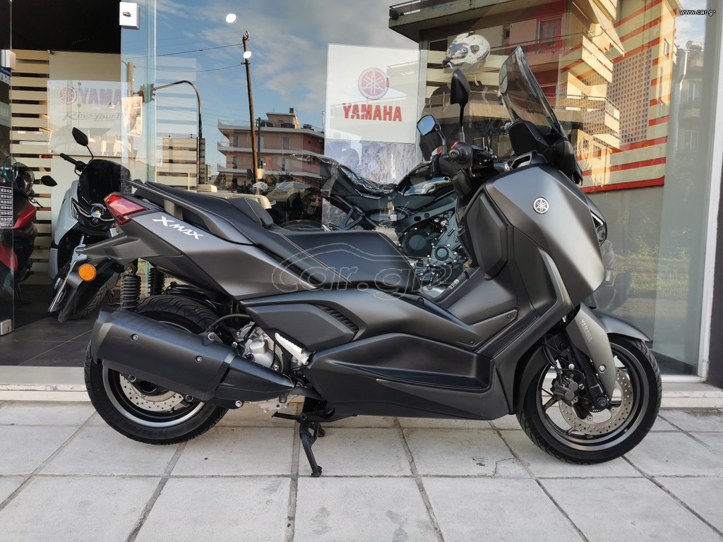 Yamaha XMAX 300 2023