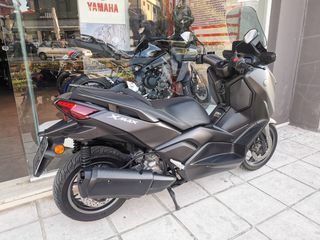 Yamaha XMAX 300 2023-thumb-2