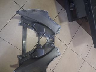 Piagio MB3 μασκα εμπρος φανου